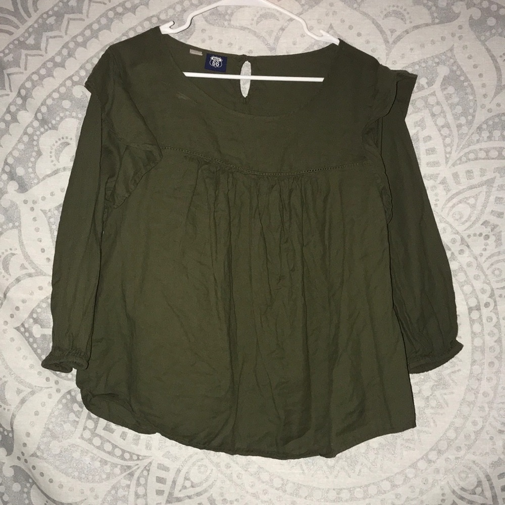 Green long sleeve blouse